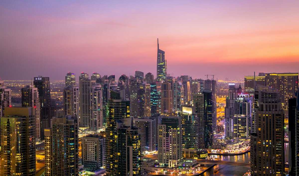 7 Reasons to Buy a Property in Dubai